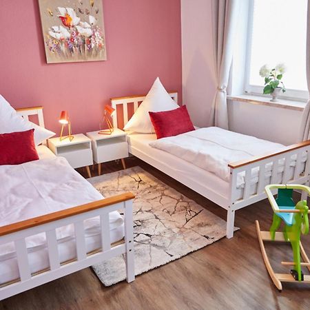 City-Apartment 1 Bernburg Bagian luar foto