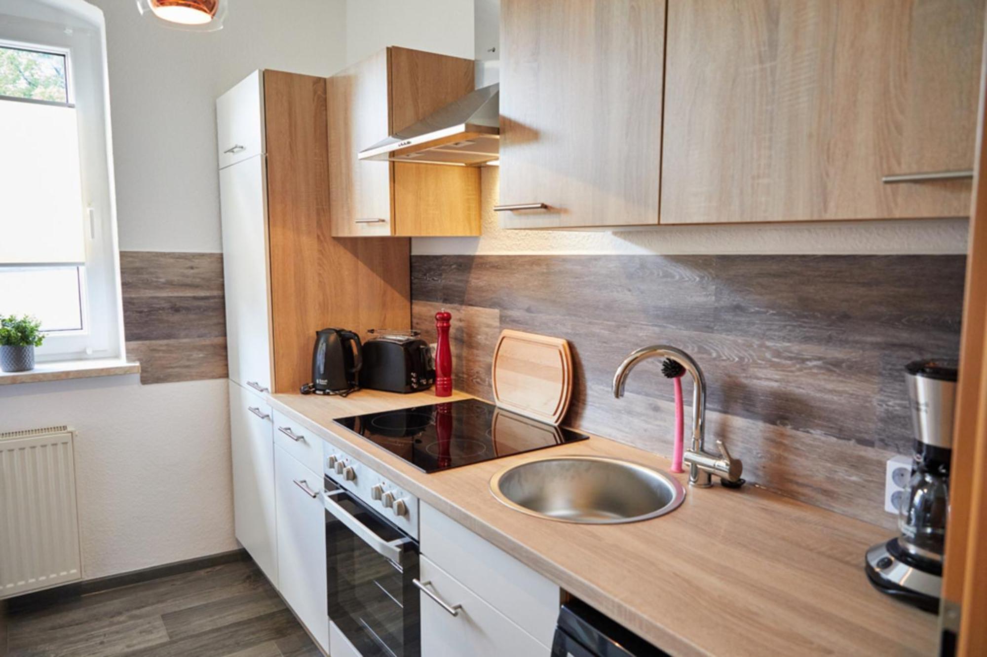 City-Apartment 1 Bernburg Bagian luar foto